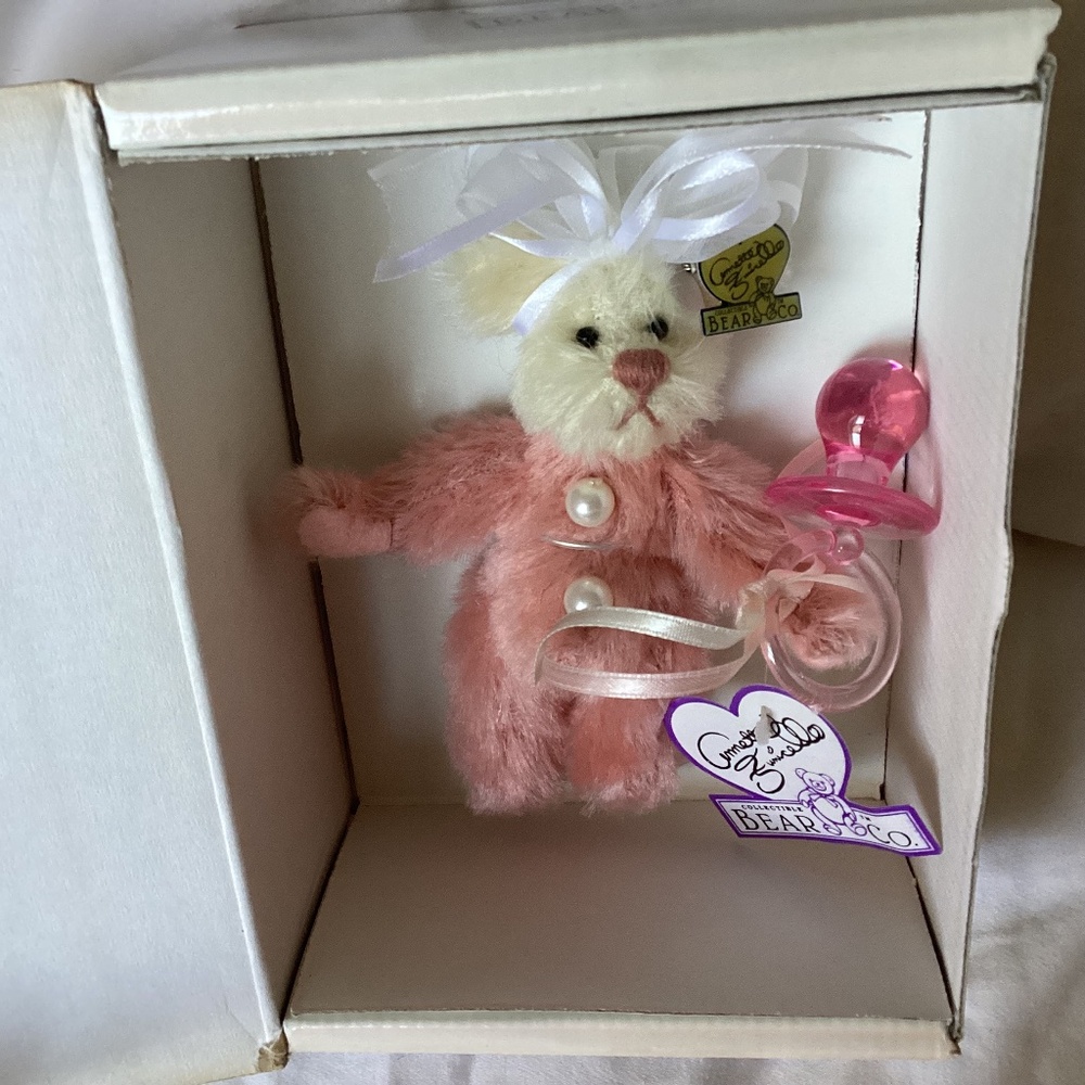 Annette Funicello Bears:  Limited Edition item # C46288 Pinkie & Binkie